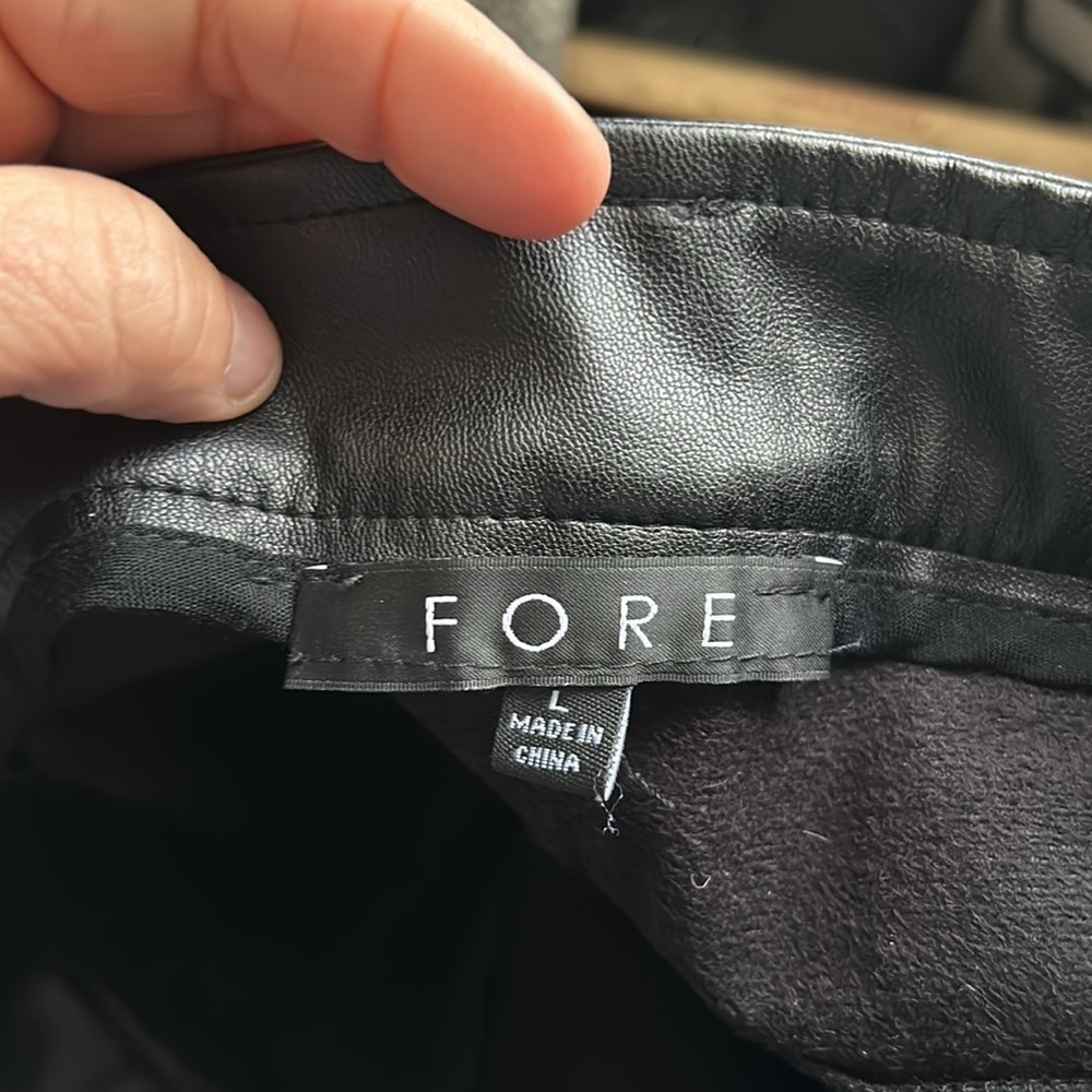 FORE Faux Leather Black Pants Size Large - Picture 8 of 8